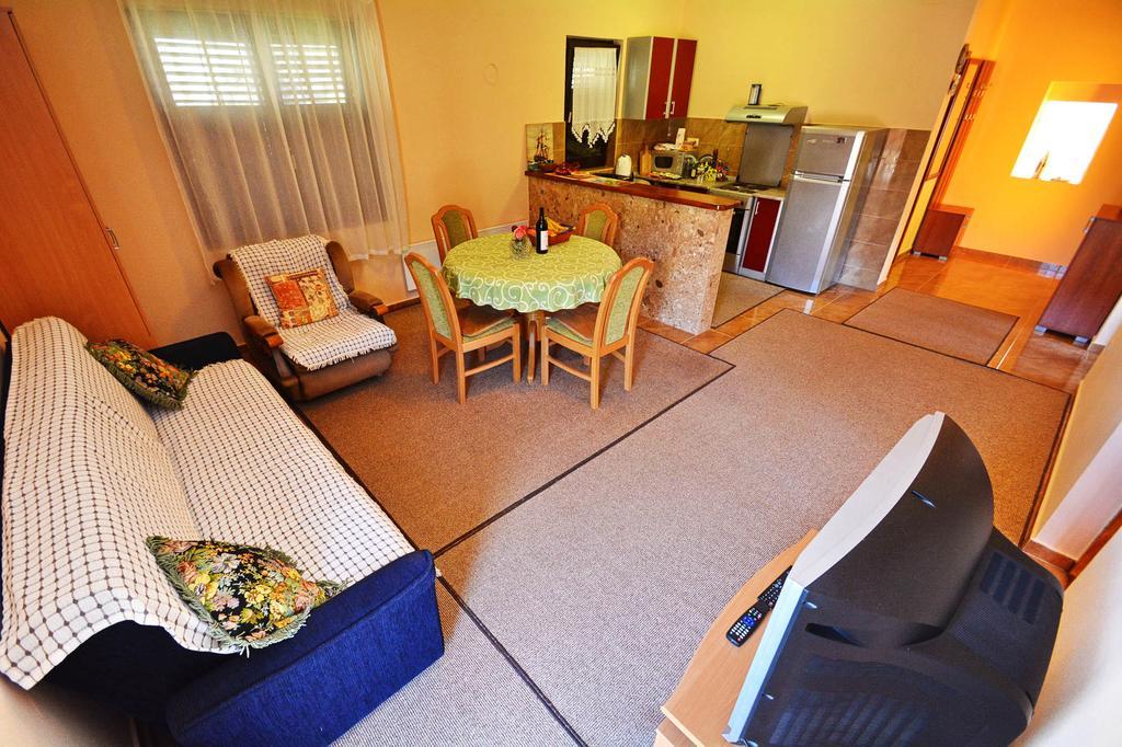 Apartment Rita تيفات المظهر الخارجي الصورة